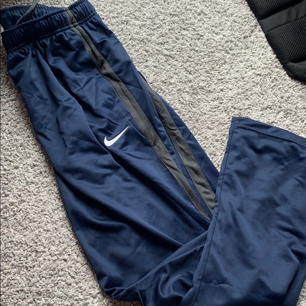 nike training sweats BRAND NEW